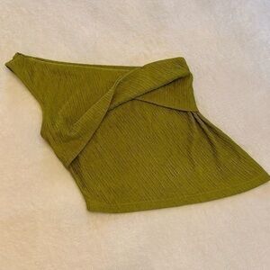 SHEIN CHARTEUSE ONE SHOULDER TOP SZ MEDIUM
